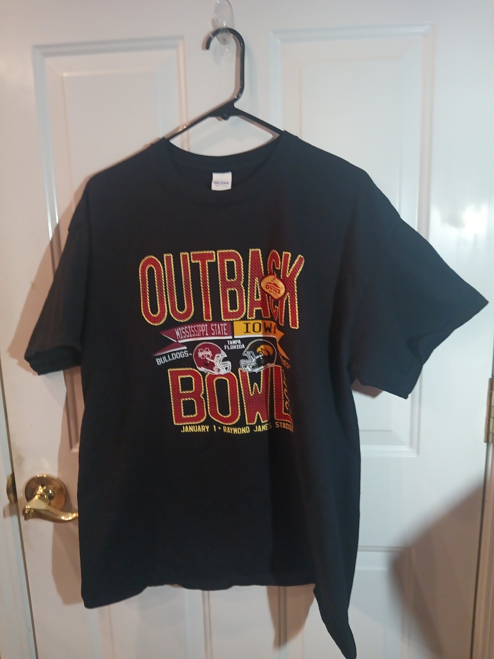 Outback Bowl Mississippi State Iowa Hawkeyes T-shirt